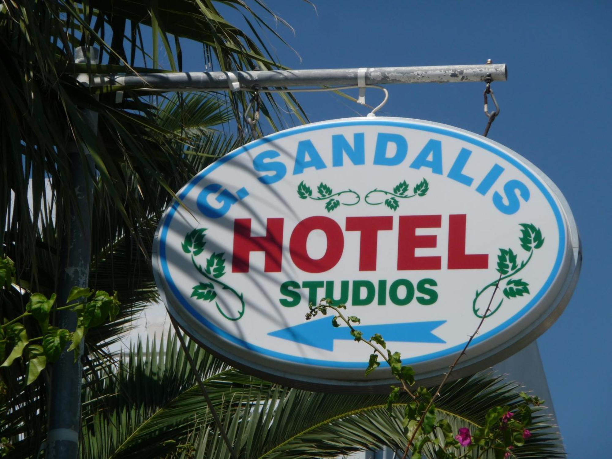 Sandalis Hotel Питагорион Экстерьер фото